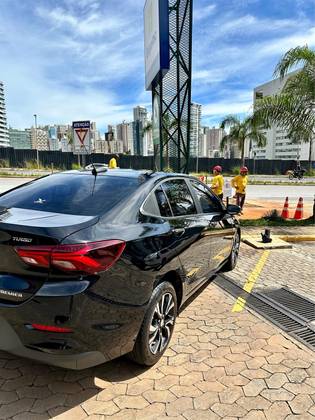 CHEVROLET ONIX 1.0 TURBO FLEX PLUS PREMIER AUTOMÁTICO